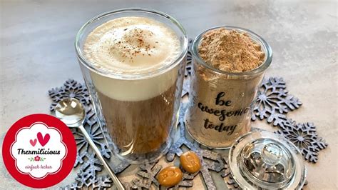 Selbstgemachtes Cappuccino-Pulver in dekorativen Gläsern