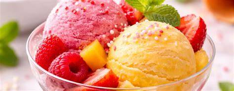 Selbstgemachtes fruchtiges Sommer-Sorbet