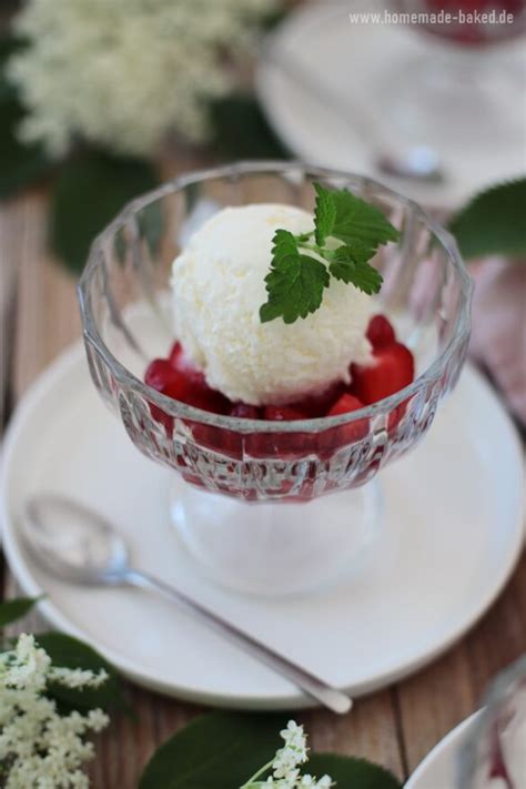 Serviertipps für Erdbeer-Holunderblüten-Marmelade: Brot, Eis, Joghurt