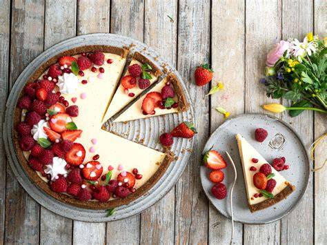 Serviervorschläge: Toppings für Cheesecake, rustikaler Käsekuchen