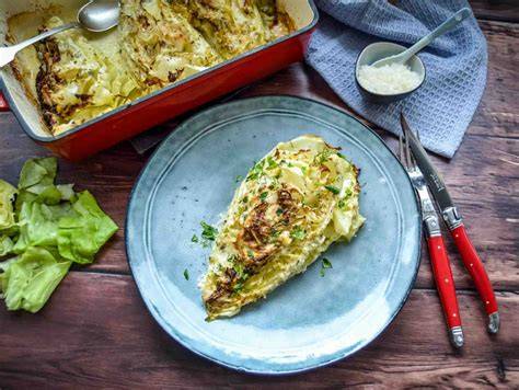 Serviervorschläge für Spitzkohl mit Honig-Senf: mit Kartoffeln und Steak