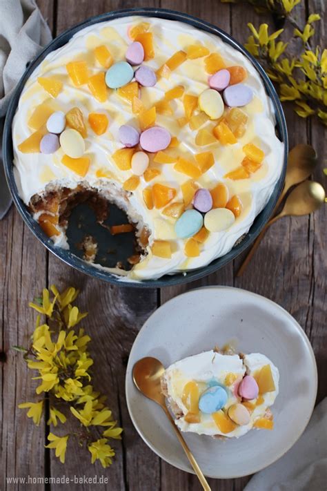 Serviervorschlag: Frühlingshafte Deko mit Pfirsich und Eierlikör