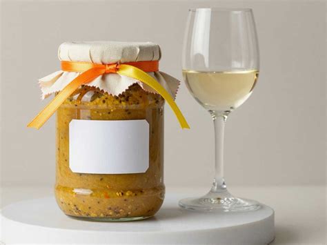 Serviervorschlag: Platte mit Bierplätzchen, Zitrus- und Schokovarianten
