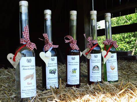 Sirup als Geschenkflasche mit Etikett