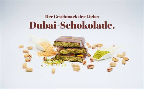 Social-Media-Influencer präsentieren Dubai-Schokolade