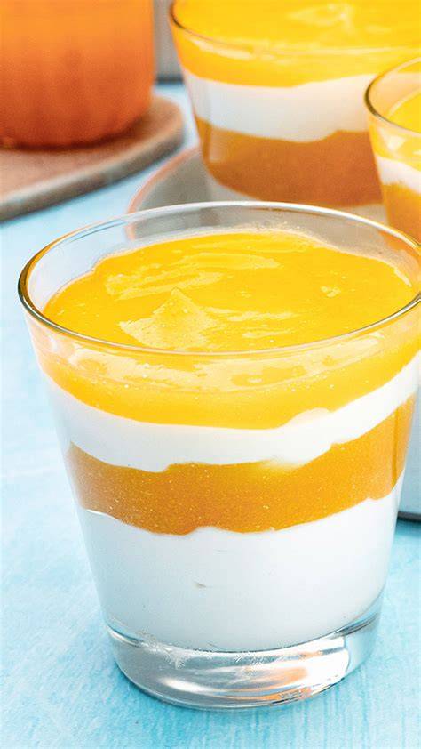 Solero-Dessert im Glas