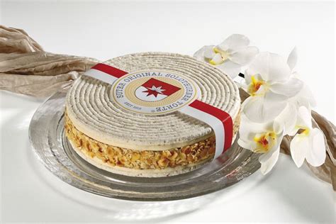 Solothurner Torte mit Haselnussrand und Solothurner Wappen