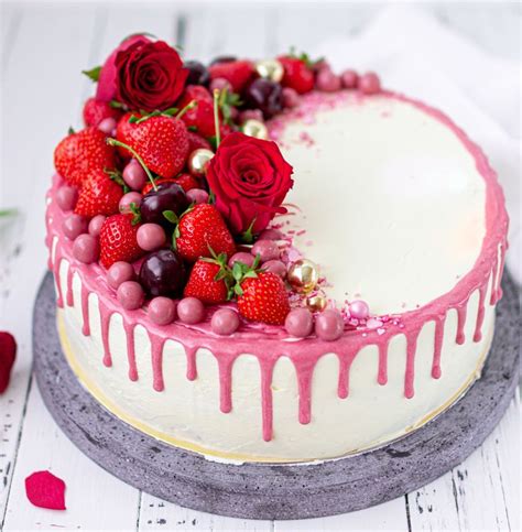 Sommerliche Früchte für No-Bake-Torten