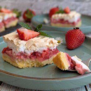 Sommerliche Käsekuchen-Varianten - Erdbeer, Himbeer, Baiser und Co.