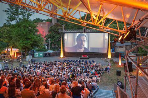 Sommernachtskino Open Air unter Sternen