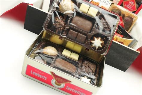 Sortiment Weihnachtsspezialitäten der Marke Lambertz