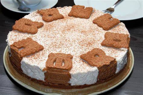 Spekulatius Schmand Torte Anschnitt