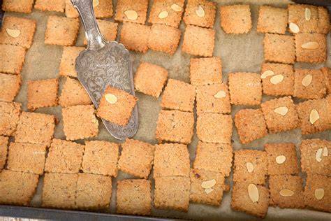 Spekulatius auf Backblech mit Mandelblättchen