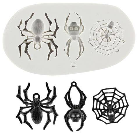 Spinnennetz und Spinnen Dekoration aus Schokolade und Zuckerguss