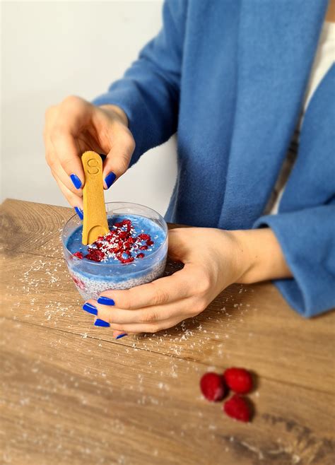 Spoonie - Essbare Eislöffel aus Kakaoschalen von Spoontainable