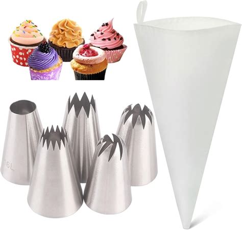 Spritzbeutel und Dosenobst für Turbo-Desserts