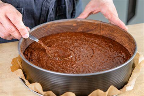 Stäbchenprobe Schokokuchen