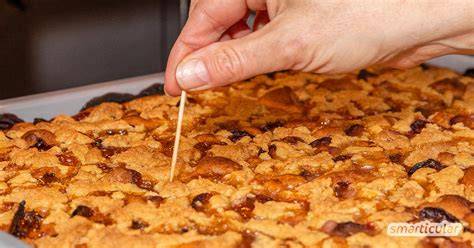 Stäbchenprobe für perfekten Ruhrkuchen