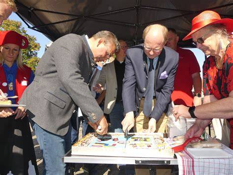 Stände und Verkostungen beim Trüffelfest in Livade