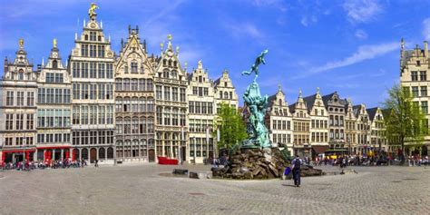 Stadtansichten von Gent, Antwerpen und Brügge