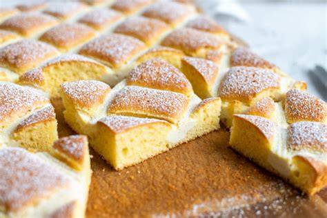 Steppdeckenkuchen mit Quark - Gittermuster