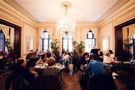 Stich des ursprünglichen Café Demel im 19. Jahrhundert