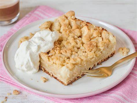 Streusel und Teigstücke