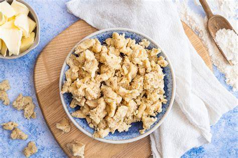 Streusel-Makro: goldbraune Buttersreusel