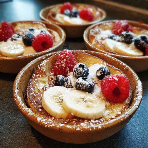 Streusel-Quarkkuchen mit Früchten, Frisch aus dem Ofen