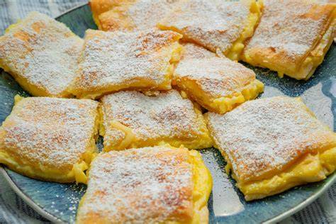 Streuselbrötchen-Variationen mit Obst und Pudding