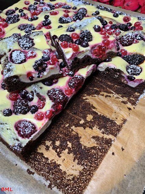 Streuselkuchen, Schokoladen Brownies, fruchtiger Beerenkuchen