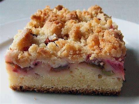 Streuselkuchen mit Rhabarber und Haferstreuseln