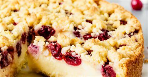 Streuselkuchen mit Schmand und Kirschen - Detailaufnahme