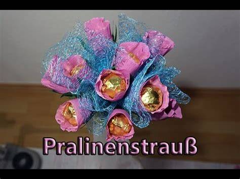 Styroporkugel-Strauß mit Pralinen als Blüten