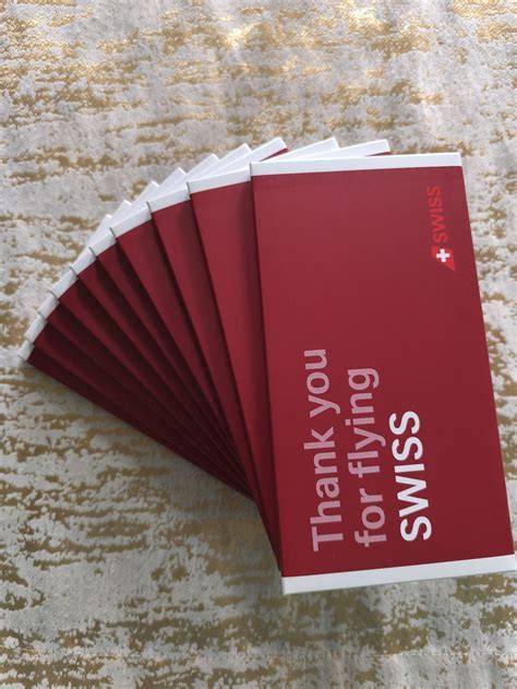 Swiss Bordschoggi: kleine Tafeln mit Frey-Logo