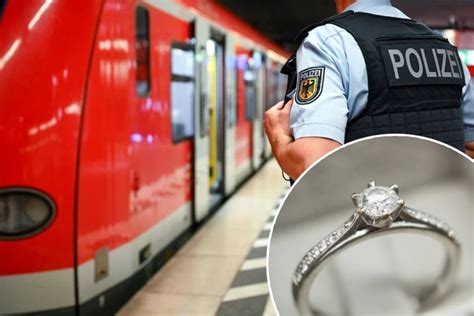 Symbolfoto: Verlobungsring im Tresor