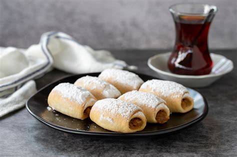 Türkische Nachspeisenvielfalt mit Blätterteig