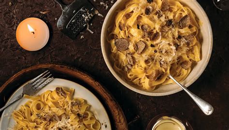 Tagliatelle in cremiger Trüffelsauce