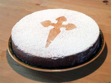 Tarta de Santiago mit Jakobskreuz