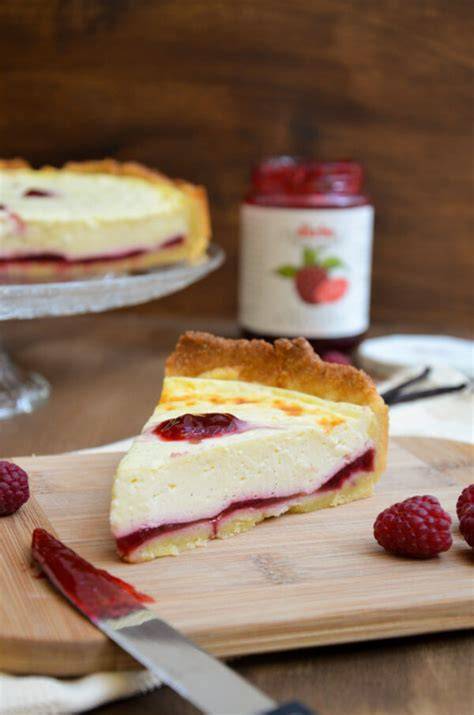 Tarte mit Schokomürbeteig und Himbeermarmelade