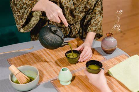 Teezeremonie: Matcha und Gebäck