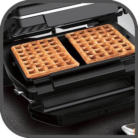 Tefal Optigrill mit eingesetzten Waffelplatten