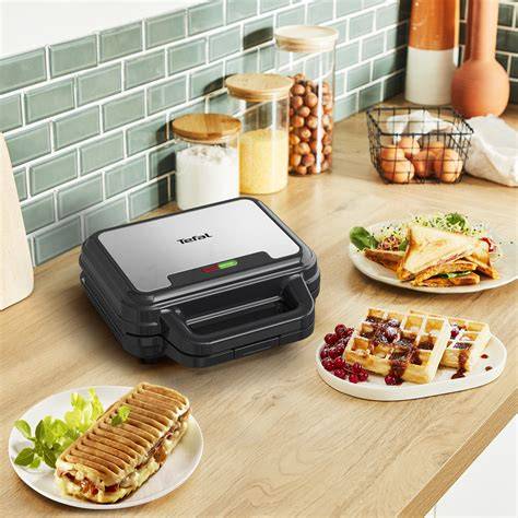 Tefal drehbares Waffeleisen auf Arbeitsfläche