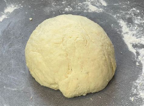 Teig wird aufgeschlagen - Zubereitung Kapuzinertorte