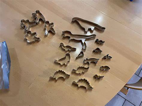Teigruhe und Ausstechformen für Lebkuchenmännchen
