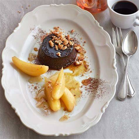 Teller mit Bonet, Amaretti und Kaffee