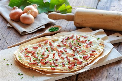 Thüringer Flammkuchen und Kartoffelkloß-Tarte