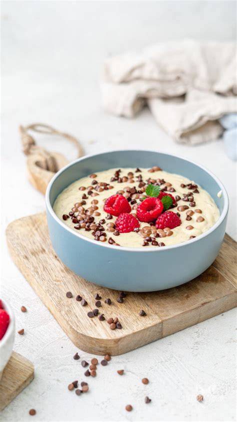 Thema: Schale cremiger Protein Pudding Oats mit Toppings
