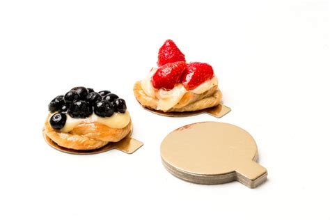 Thema: Tortenscheibe mit Portionierung und Kalorienberechnung pro Stück