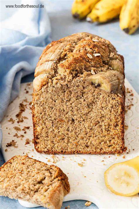 Thermomix mit Zutaten für Bananenbrot